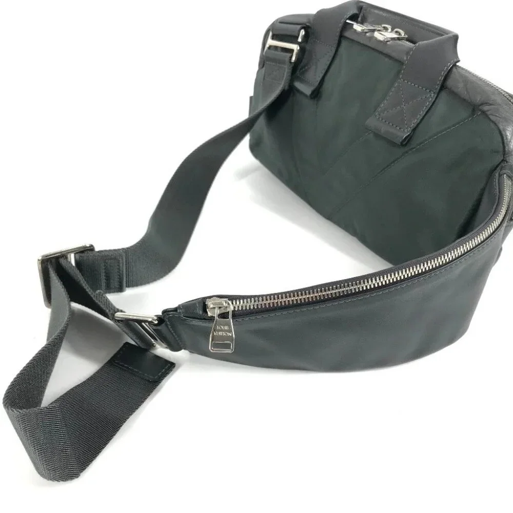 LOUIS VUITTON M50445 V line Fast Belt Bag Crossbody Bags body bag Leather gray - Picture 13 of 16